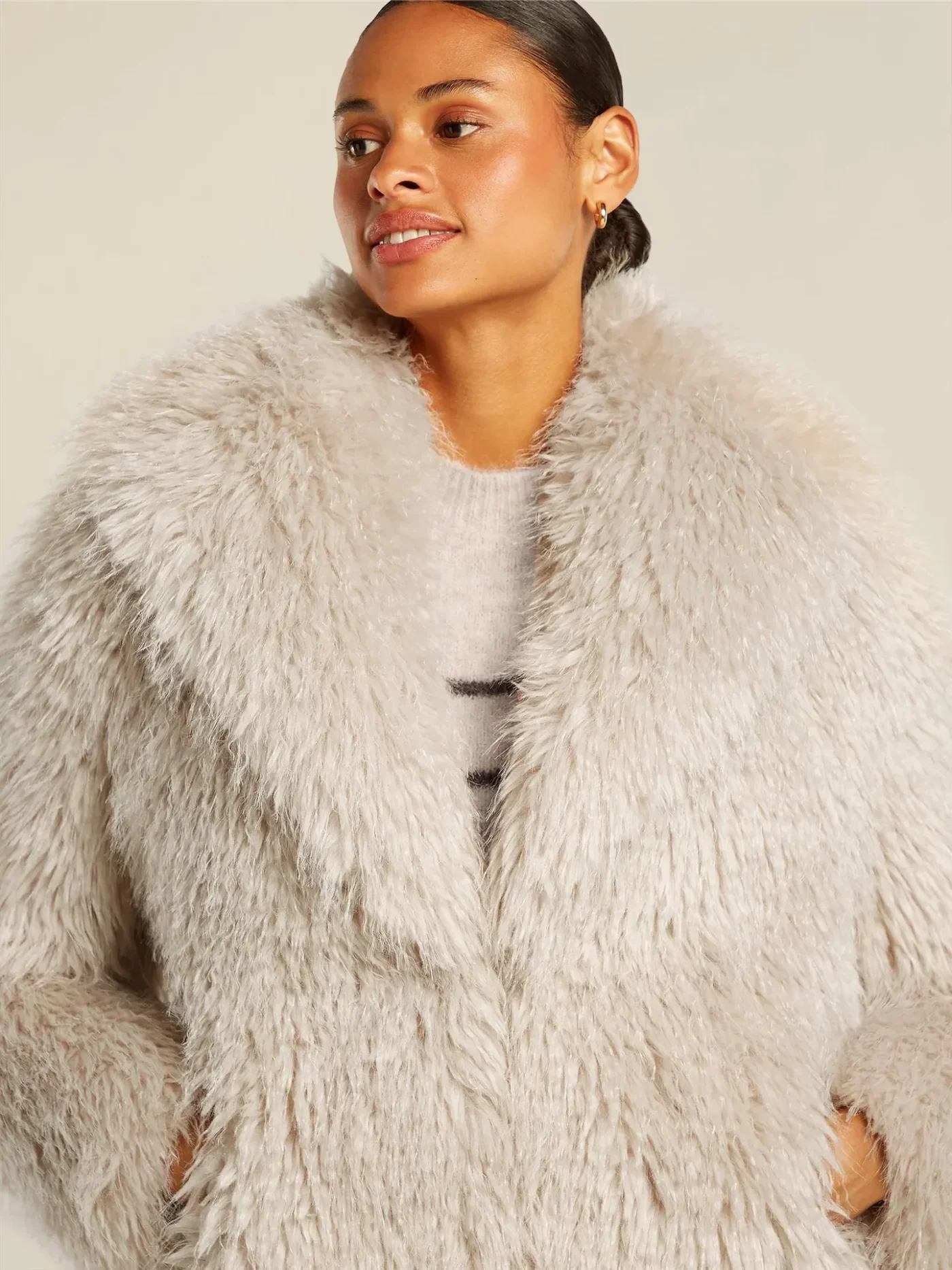 Esmeralda Short Coat, kit - Image 3
